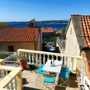 Holiday Home Sea Beach Dvorska 37